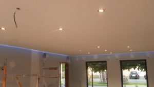 Gyprocplafond woning Lommel, MAB Lommel, gevelbekleding, systeemplafonds, schilderwerken