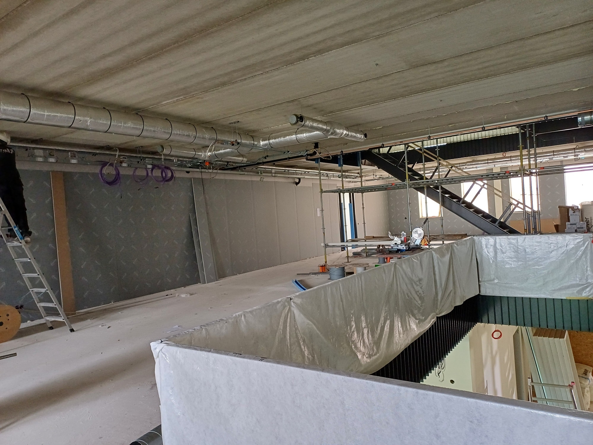 MAB Lommel, gyprocwerken, wanden, plafonds, gyproc, gipskarton, systeemplafonds, gevelbekleding, isolatiewerken, schilderwerken, schrijnwerk, Lommel, Overpelt, Pelt, Mol, Neerpelt, Antwerpen, Limburg, Hechtel, Eksel, Bree, Kinrooi, Meeuwen, Peer, Balen, Belgie, Eindhoven, Bergeijk, Valkenswaard, Genk, Beringen, Leopoldsburg, Hasselt, Turnhout, Leuven, Geel, Heusden, Zolder, Houthalen, Helchteren, Maastricht gyprocwerken, systeemplafonds, gevelbekleding, isolatiewerken, schilderwerken, schrijnwerk scheidingswanden, plafonds, knauff, trespa, pur, gyprocwerken Lommel, renovatie, nieuwbouw, aannemer,