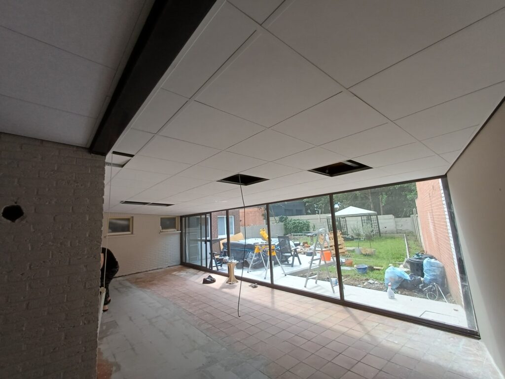 MAB Lommel, gyprocwerken, wanden, plafonds, gyproc, gipskarton, systeemplafonds, gevelbekleding, isolatiewerken, schilderwerken, schrijnwerk, Lommel, Overpelt, Pelt, Mol, Neerpelt, Antwerpen, Limburg, Hechtel, Eksel, Bree, Kinrooi, Meeuwen, Peer, Balen, Belgie, Eindhoven, Bergeijk, Valkenswaard, Genk, Beringen, Leopoldsburg, Hasselt, Turnhout, Leuven, Geel, Heusden, Zolder, Houthalen, Helchteren, Maastricht gyprocwerken, systeemplafonds, gevelbekleding, isolatiewerken, schilderwerken, schrijnwerk scheidingswanden, plafonds, knauff, trespa, pur, gyprocwerken Lommel, renovatie, nieuwbouw, aannemer,